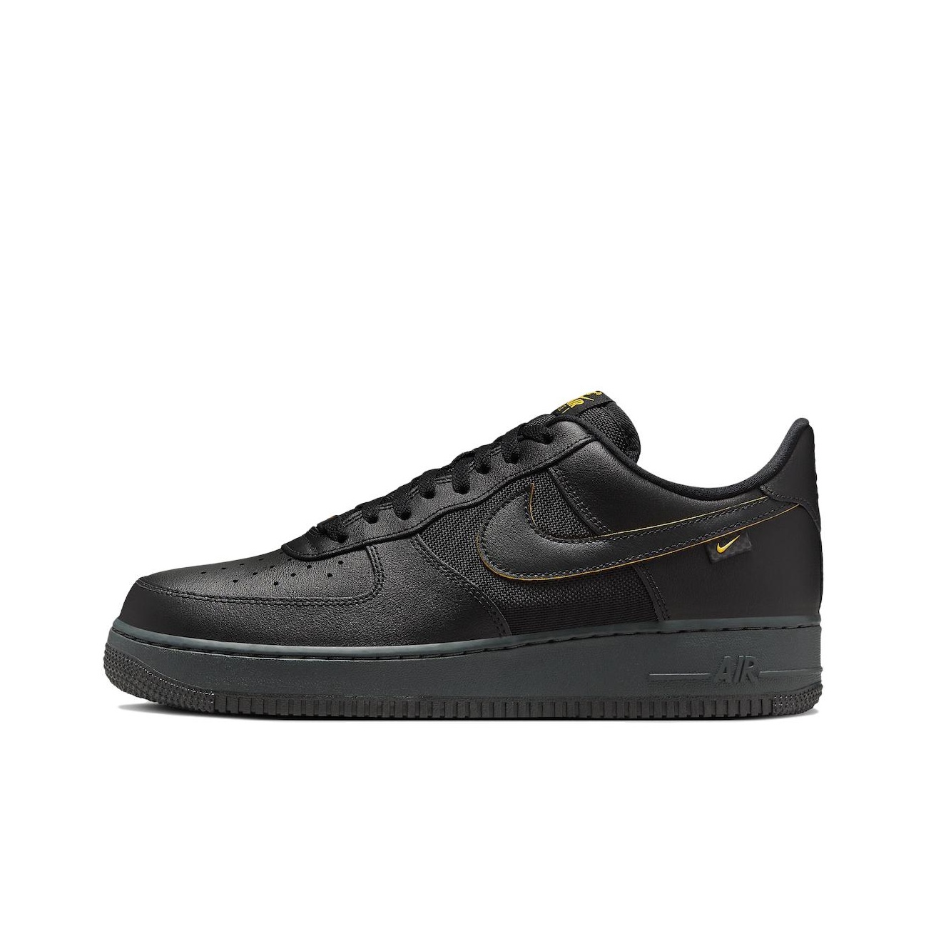 รองเท้าสเก็ตบอร์ด Nike Air For - Nike Shoes Air Force 1 บทวิจารณ์และราคา