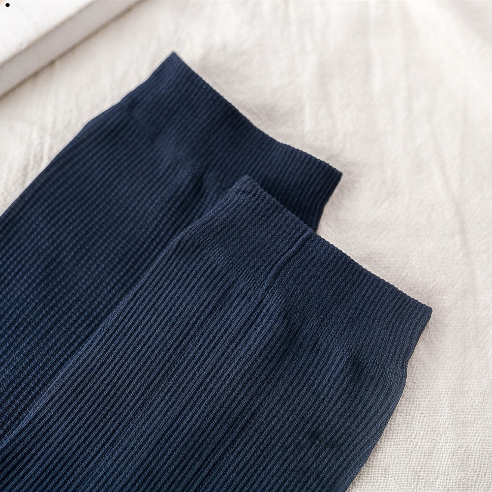 ถุงเท้าผู้ชายแบบบางพิเศษ 10 คู - Silk Sock Bamboo บทวิจารณ์และราคา